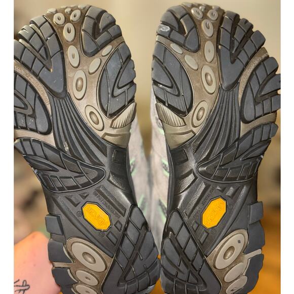 Womens Merrell Moab 2 Waterproof Outdoor Hiking Shoes Great Tread Size 9 - Picture 9 of 10